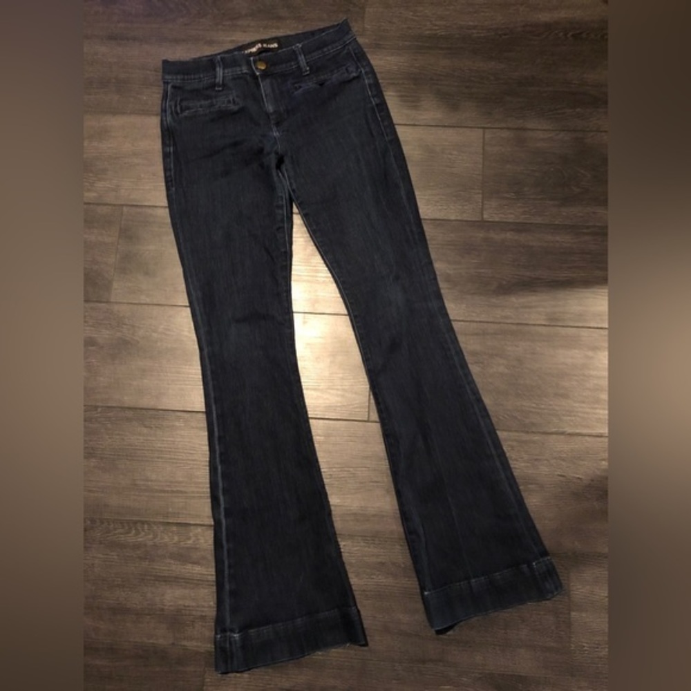 Express | Slim Flare mid rise jeans {4}